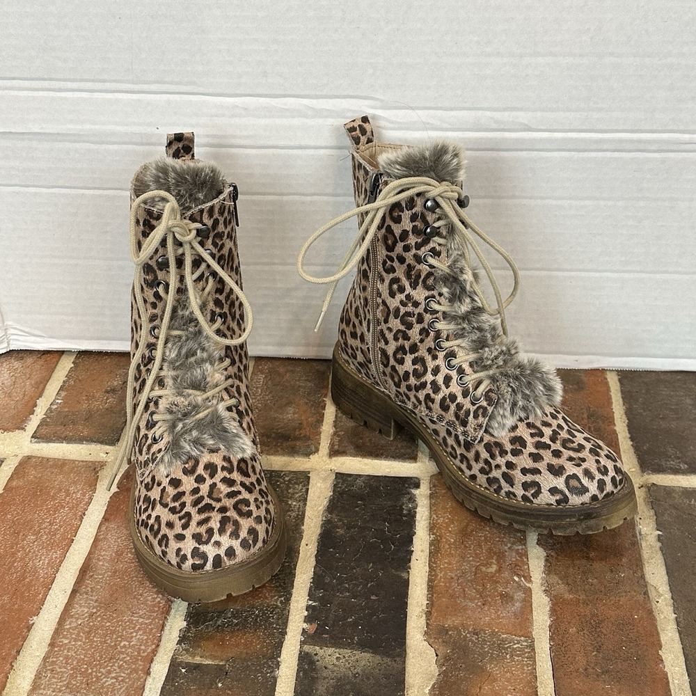 Very G Faux Fur Animal Print Hiker Boots. Sz 8 Leopard Print Tan - Picture 2 of 7